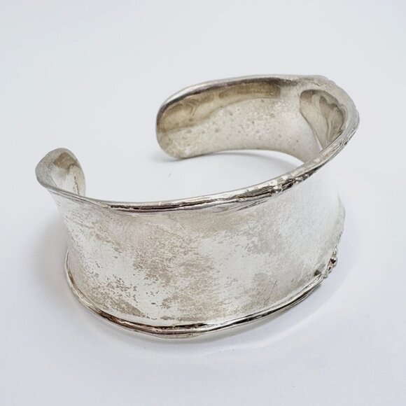 VTG Sterling Silver 925 Silpada Raised Rolled Edge Wide Cuff Bracelet Size L - Picture 1 of 11